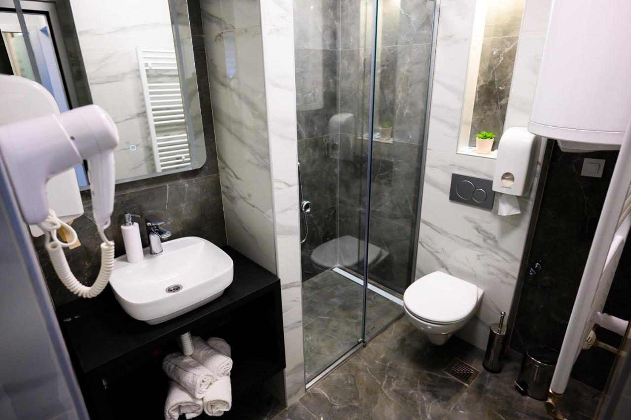 Spa Apartman Grand Ni Eksteriør billede