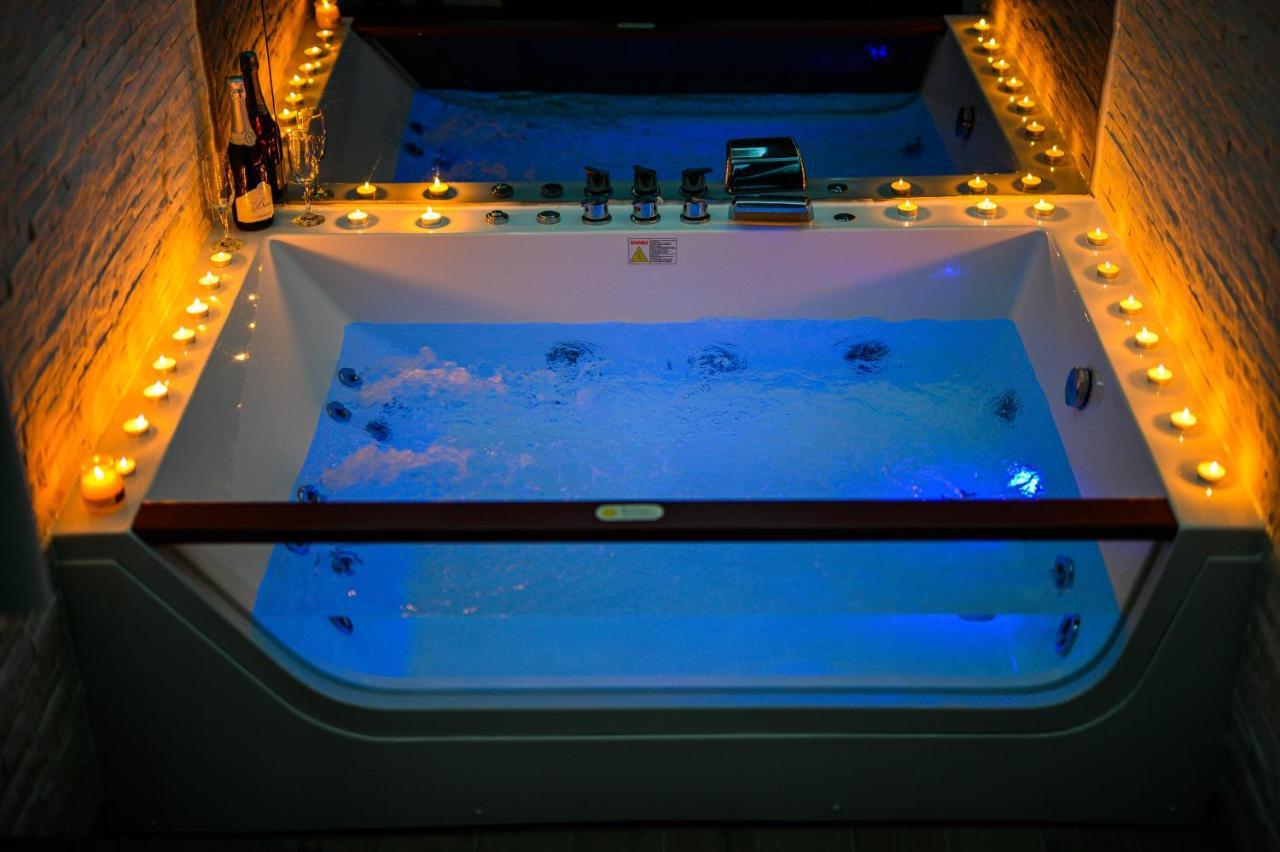 Spa Apartman Grand Ni Eksteriør billede
